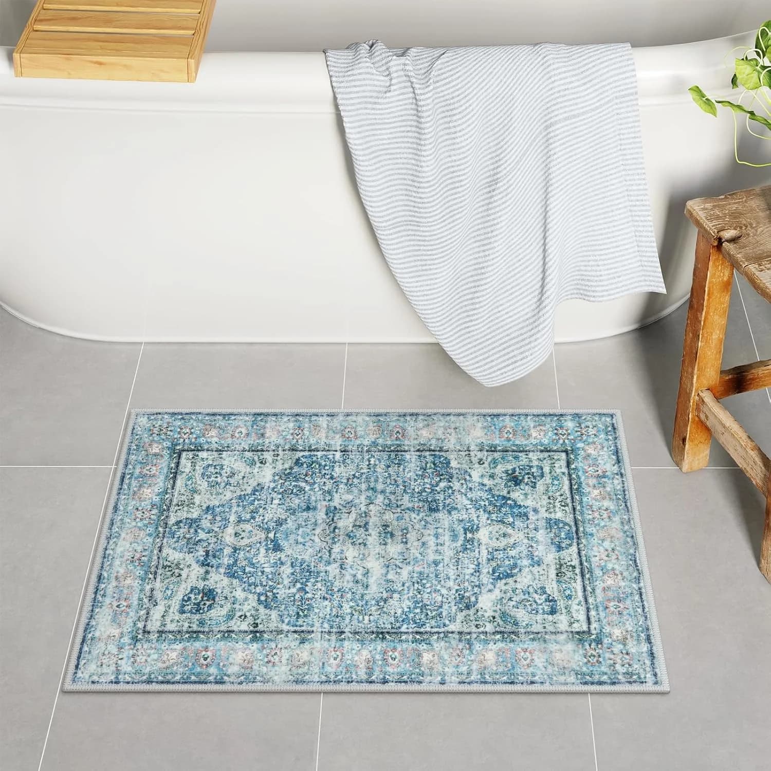 Uphome Light Blue Bathroom Rugs, Distressed Farmhouse Boho Bath Mat, Comfy Velvet Small Bath Rugs Non Slip Washable, Vin