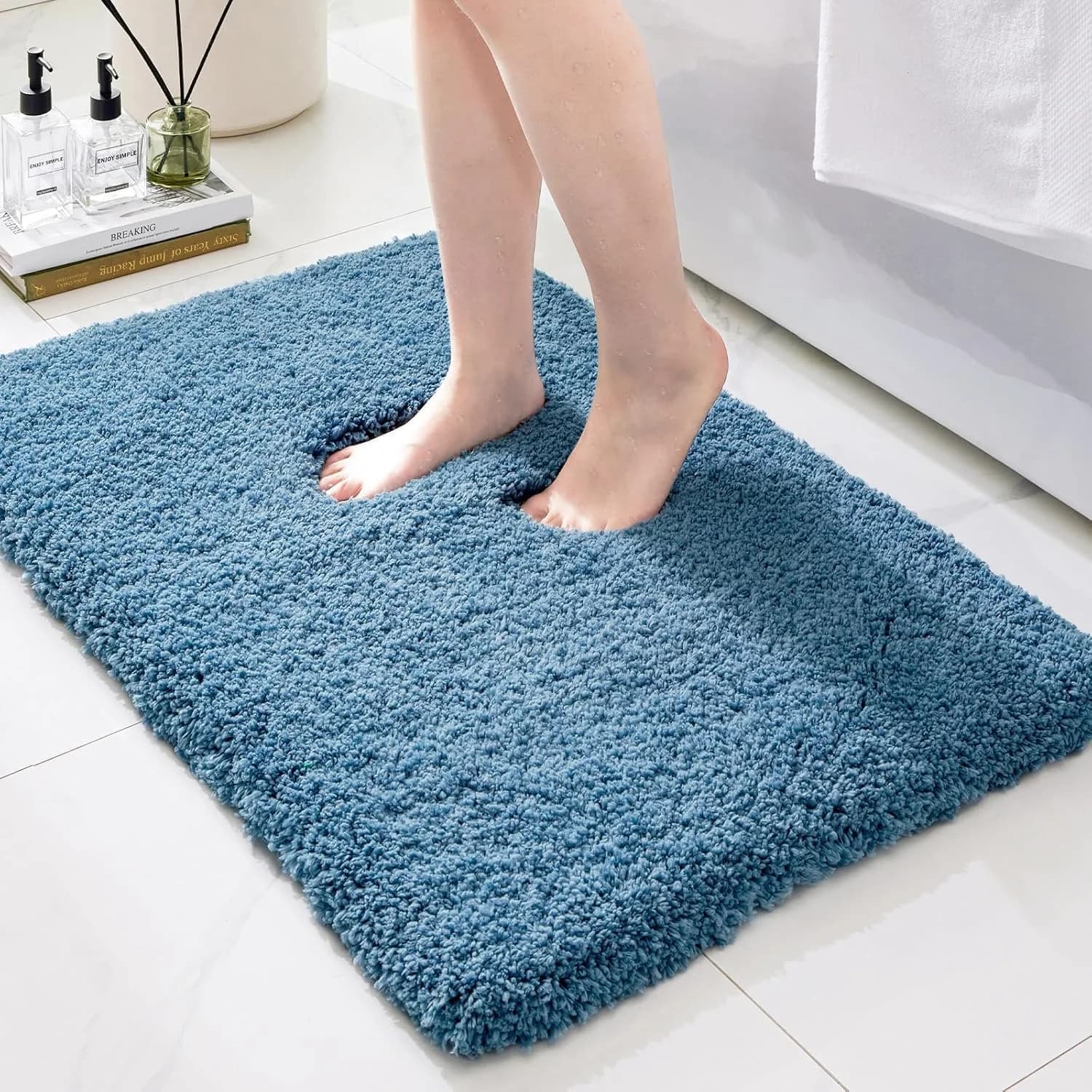Bathroom Rugs Non Slip Washable, Ultra Thick Soft Microfiber Absorbent Bath Mats, High Density Foam Latex Non Slip Backi