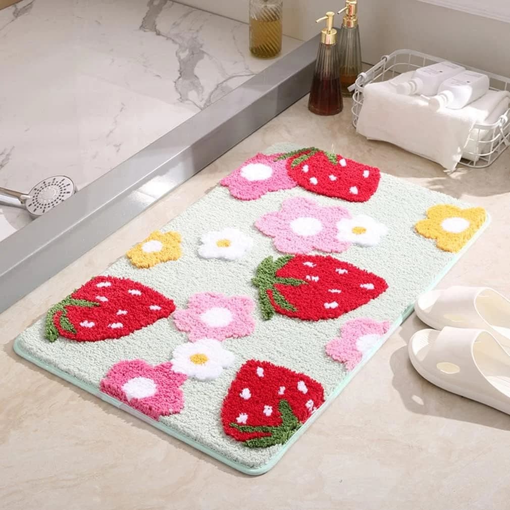 Soft Cozy Strawberry Bathroom Rugs Cute Bath Mat Doormat Non Slip Washable Shaggy Bedroom Runner Rug Funny Flower Absorb