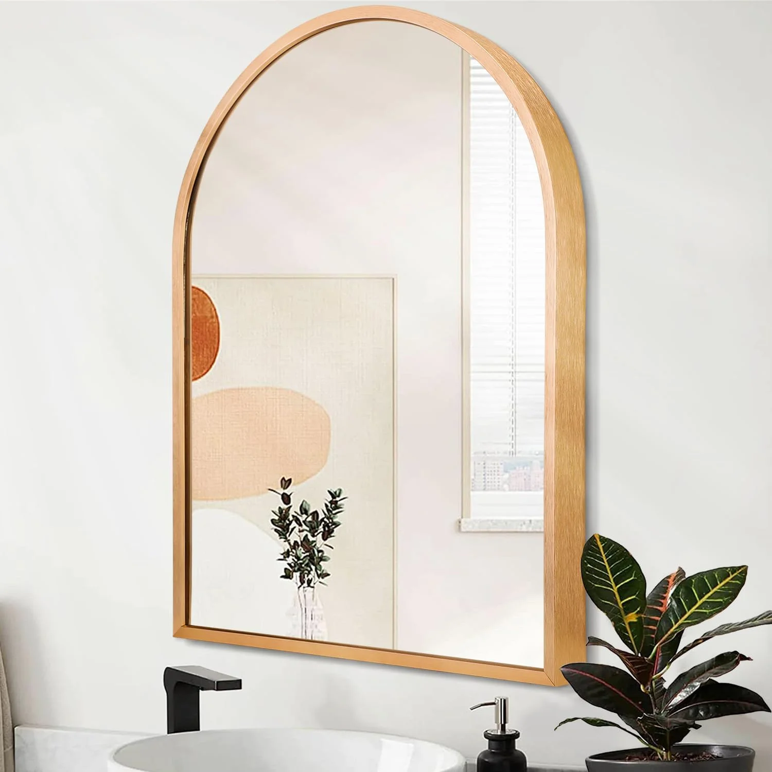 Arched Wall-Mounted Mirror Gold Arch Mirror Aluminum Alloy Frame Bathroom Mirror for Vanity Living Room, Bedroom, and En