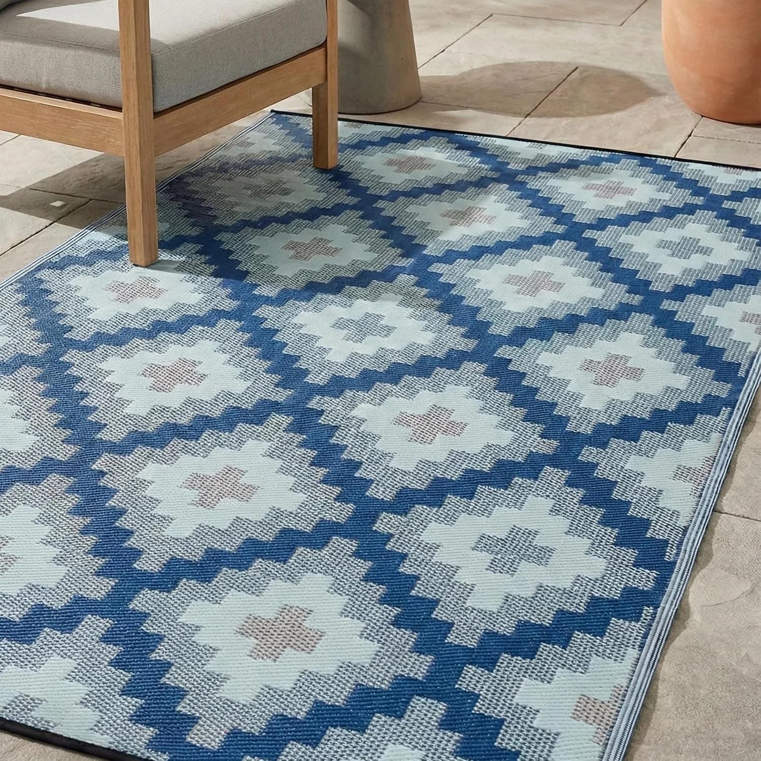 FH Home Outdoor Rug - Waterproof, Fade Resistant, Reversible - Premium Recycled Plastic - Geometric - Patio, Deck, Porch