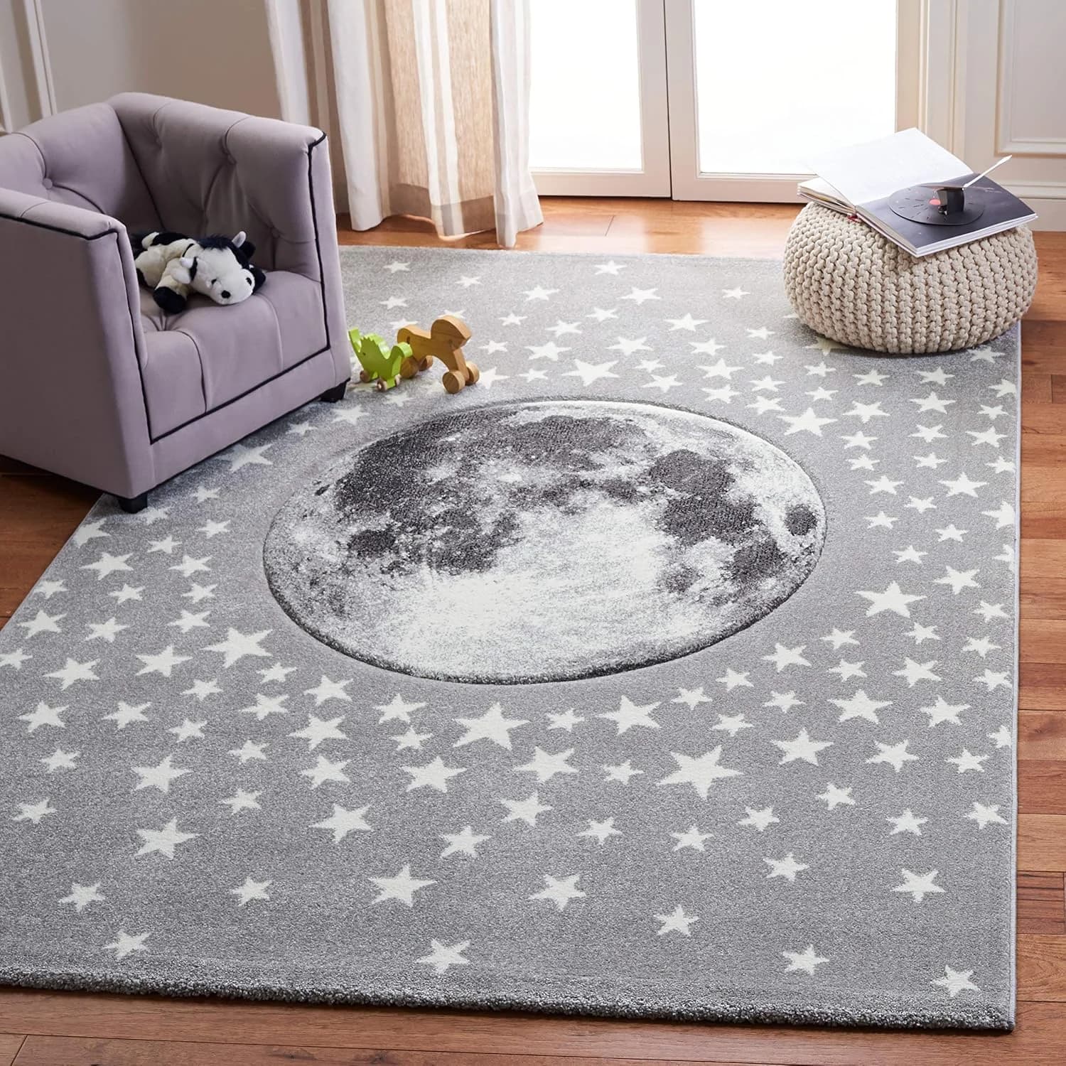 SAFAVIEH Carousel Kids Collection Accent Rug - 4' x 6', Light Grey & White, Non-Shedding & Easy Care, Ideal for High Tra
