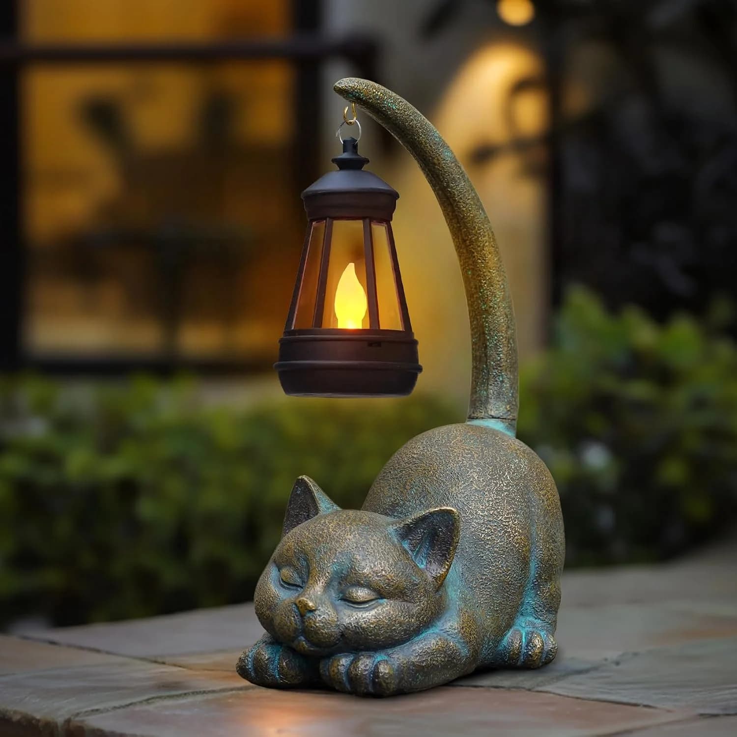 MININOVA Solar Garden Statues Cat Figurine Outdoor Decor with Solar Lantern