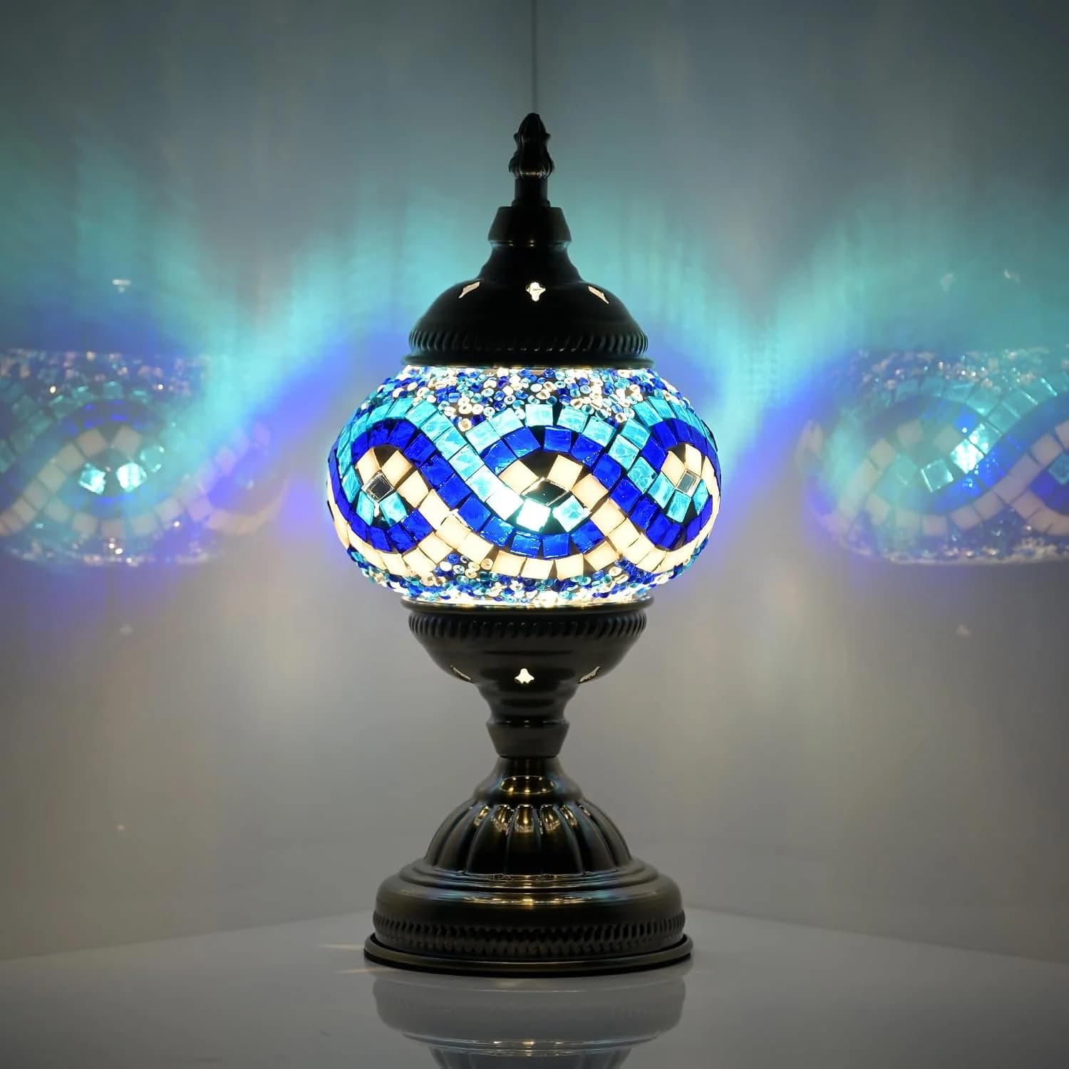 GOGERS Turkish Moroccan Table Lamp Lantern with Handmade Mosaic Glass Lampshade Tiffany Style Bohemian Stained Glass Dec