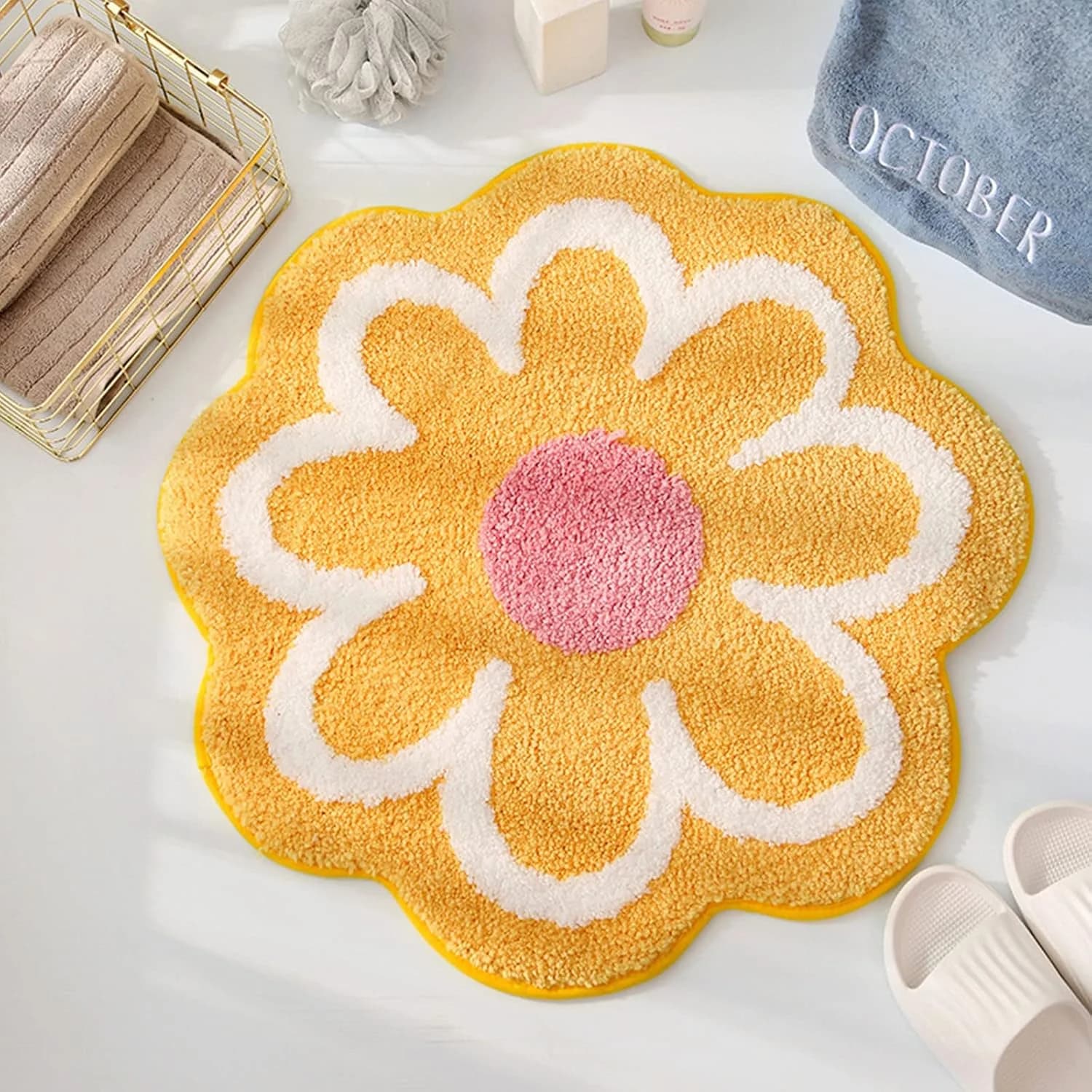 Cute Bath Mat, Soft Superfine Fiber Flower Floor Mat Bathroom, Non Slip Water Absorbent Rug Bath Mat Door Mats Rugs for