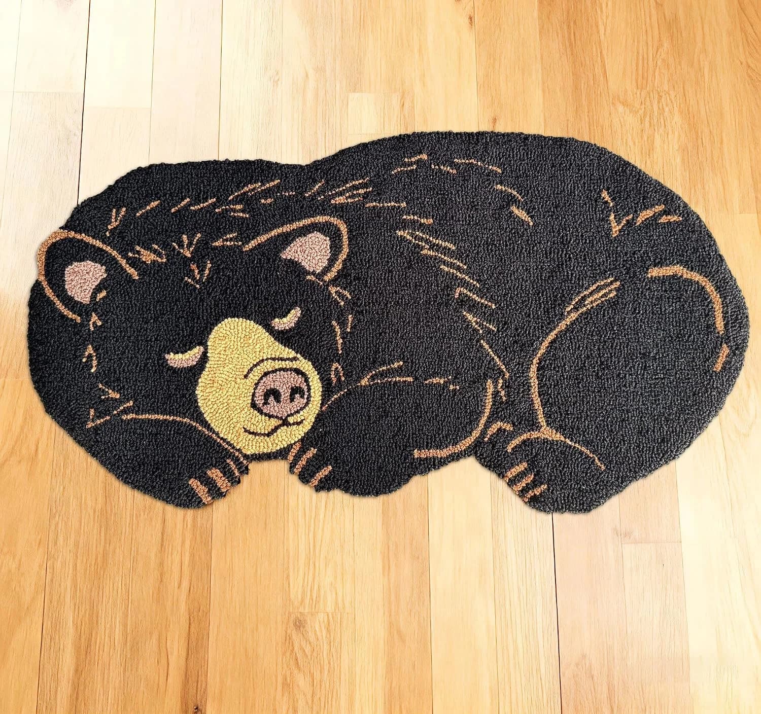 Shaped Black Bear Hand-Hooked Accent Rug 32x17 Inches